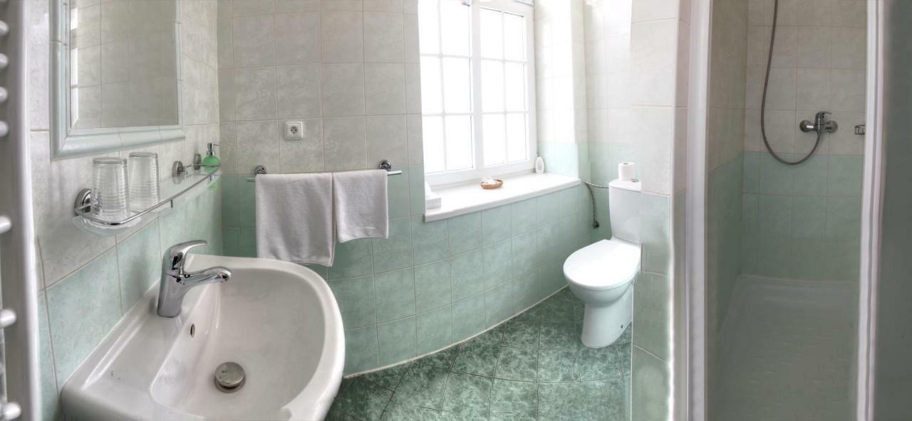 Penzion Tillerova Vila Lázně Bohdaneč Buitenkant foto